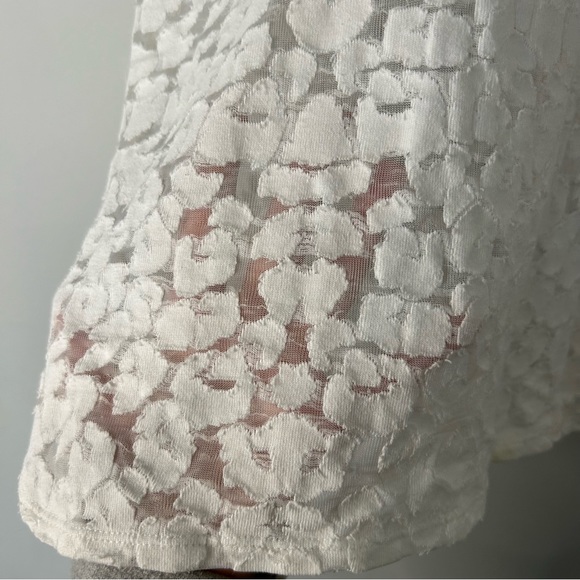 Maje White Floral Lace V-Neck Top - Picture 4 of 7